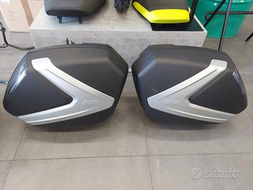 Tris di valigie GIVI Kawasaki Versys 650