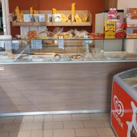 Bancone espositivo per negozio alimentari o forni