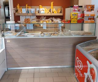 Bancone espositivo per negozio alimentari o forni