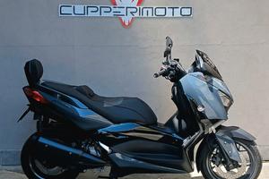 Yamaha X-Max 300 TECH