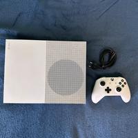Xbox One 500 GB + controller