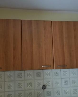 Tre pensili cucina