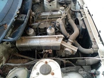 Triumph TR7  motore
