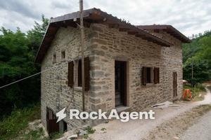 Villa di 120 m² con 5 locali a Apecchio