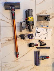 Dyson Cyclone V10 Absolute – Completo di accessori