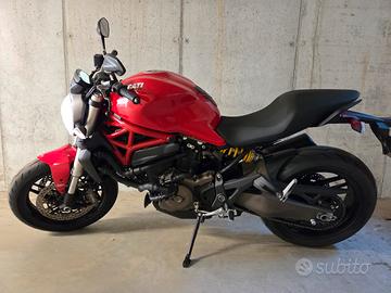 Monster 821 Ducati