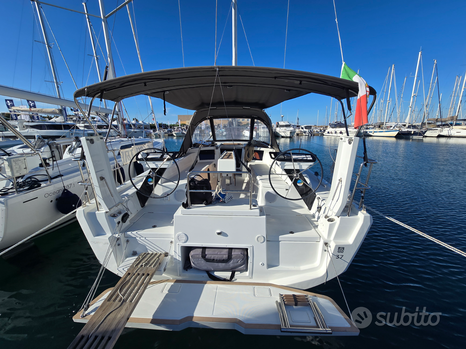 Dufour 37 — View photo 1