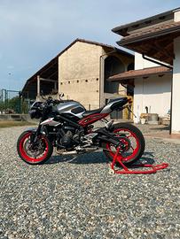 Triumph Street Triple 765 R 2017