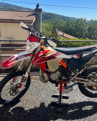 Ktm exc 300 2t six days francia 2023 enduro