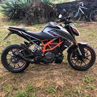 KTM Duke 125