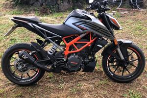 KTM Duke 125