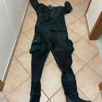 Muta stagna trilaminato