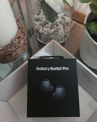 Samsung Galaxy Buds2 Pro pari al nuovo