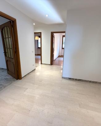 Completamente ristrutturato con box guarda qua