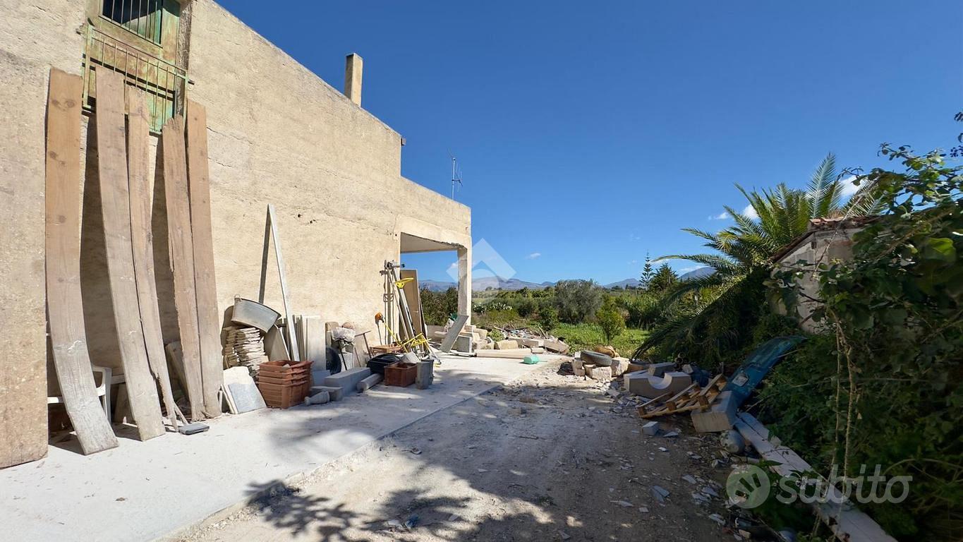 VILLA SINGOLA A PARTINICO - Vista 5