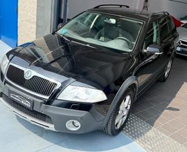 Skoda Octavia 2.0 TDI F.AP. 4x4 Wagon Scout 140CV