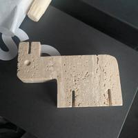 Fratelli Mannelli Enzo Mari travertino animale