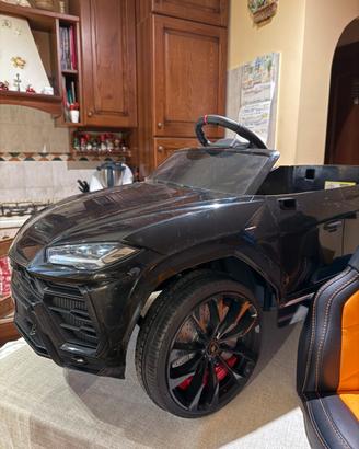 Lamborghini URUS elettrica 12 Volt