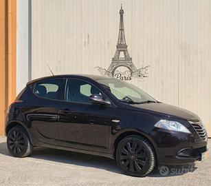 Lancia Ypsilon Paris 1.2 benzina 70cv