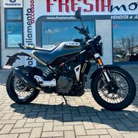 Husqvarna Svartpilen 401 CONSEGNA GRATUITA ITALIA