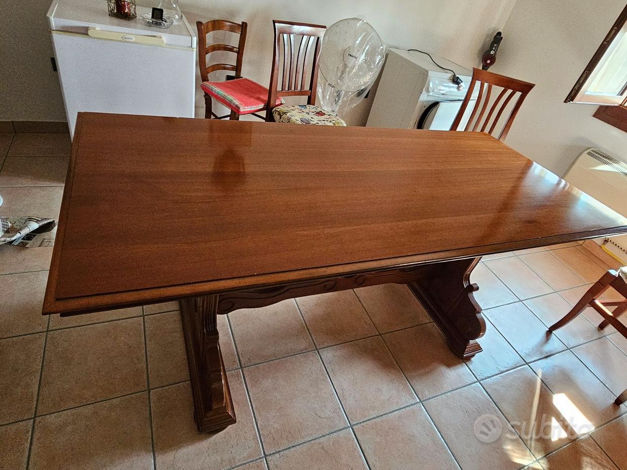 Tavoli da pranzo Mobili usati