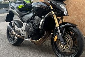 Hornet 600