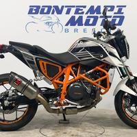 KTM 690 Duke - + AKRAPOVIC