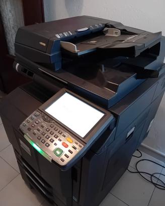 STAMPANTE LASER MULTIFUNZIONE A3 COLORI