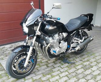 Yamaha XJR 1300