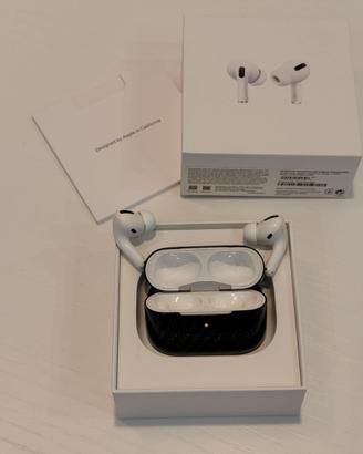 Airpods pro + cover in fibra di carbonio
