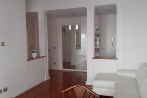 Ampio trilocale luminoso appena ristrutturato