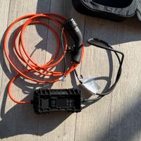 Caricatore 2.4 kw 10 A presa Shuko