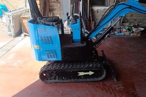 mini escavatore  