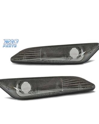 FRECCIE LATERALI PER ALFA ROMEO 156 147 05-10 FUME