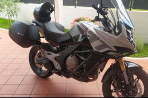 CF MOTO 650