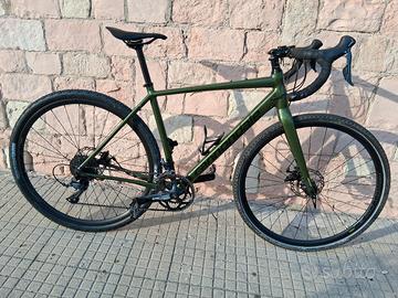 bici gravel cannondale topstone 3