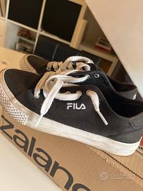 Scarpe tela nera Fila n.39