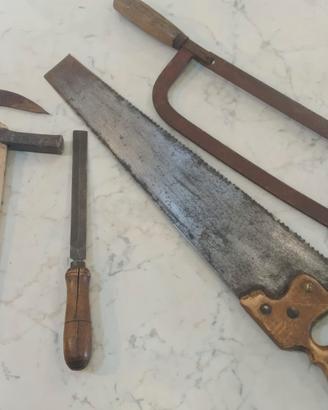 Attrezzi antichi originali 