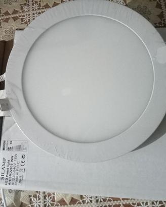 N.6 lampade, da incasso , a led 18 watt.