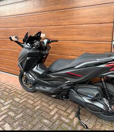 Honda forza 350 deluxe