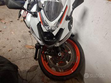 aprilia RS 457 incidentata