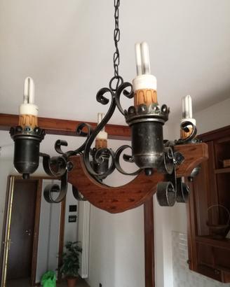 Lampadari in ferro battuto + legno noce