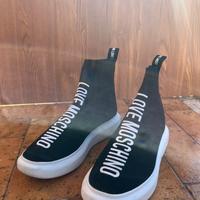 Sneakers a calzino Moschino