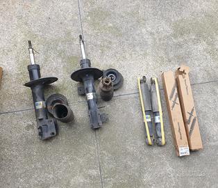 Ammortizzatori anteriori e posteriori Fiat 500