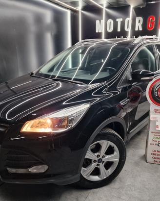 Ford Kuga 2.0 TDCI 150 CV S&S 4WD Titanium