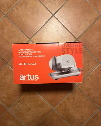 Affettatrice elettrica Artus A22 - Lama Inox 220mm