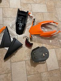 Plastiche KTM Lc4 625/640/660