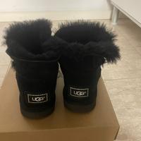 UGG neri