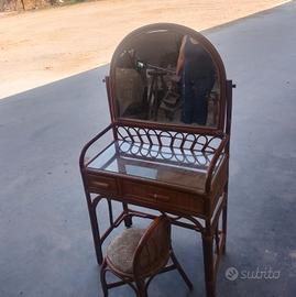 Specchiera artigianale in vimini