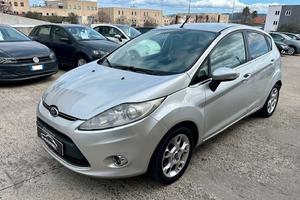 Ford Fiesta 1.4 TDCi 70CV 5 porte Titanium